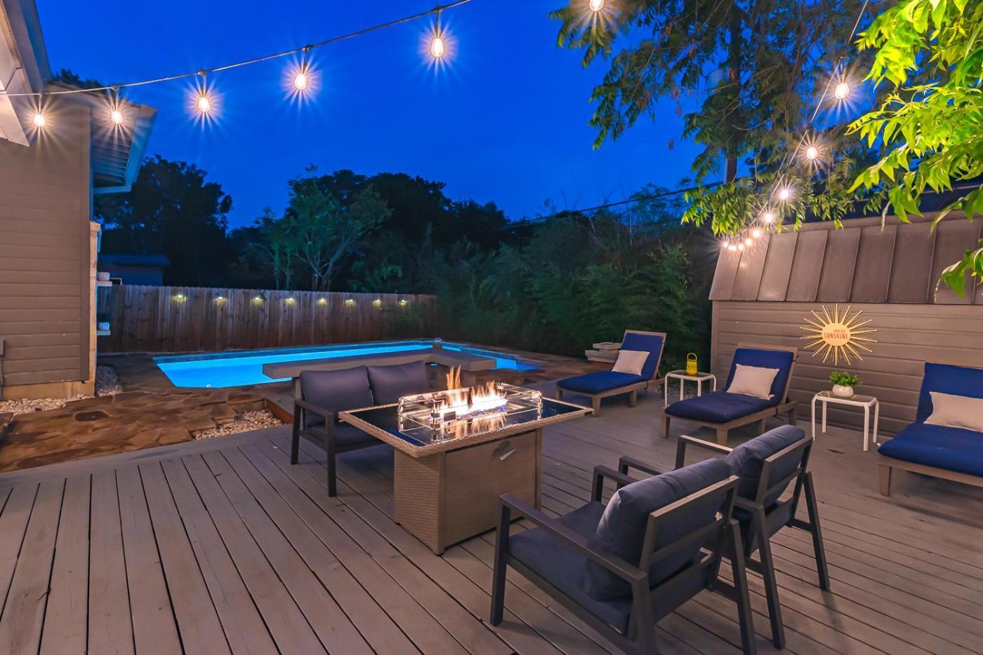 Serene Pool & Firepit In Stunning Home By Airport ซานอันโตนิโอ ภายนอก รูปภาพ