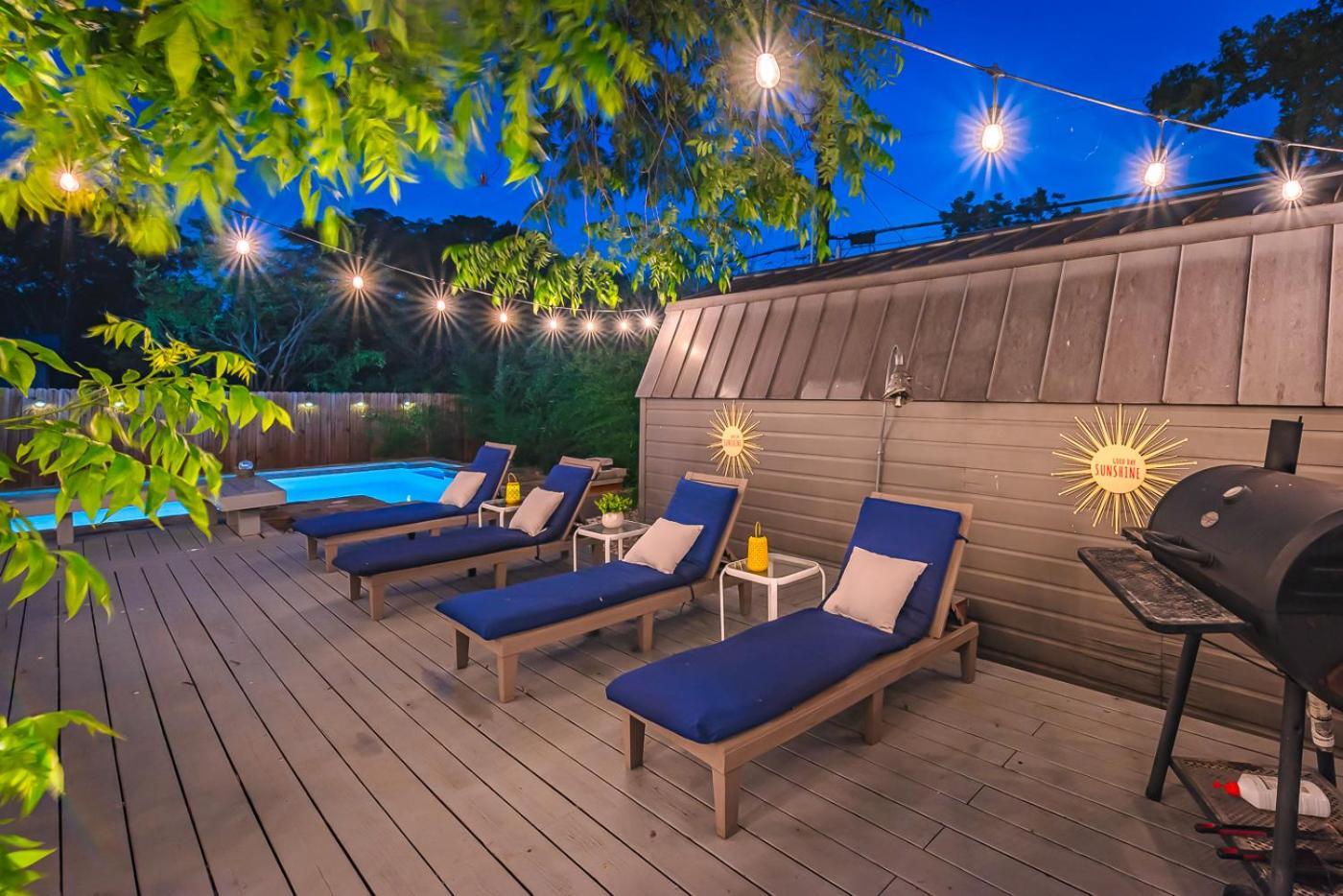 Serene Pool & Firepit In Stunning Home By Airport ซานอันโตนิโอ ภายนอก รูปภาพ